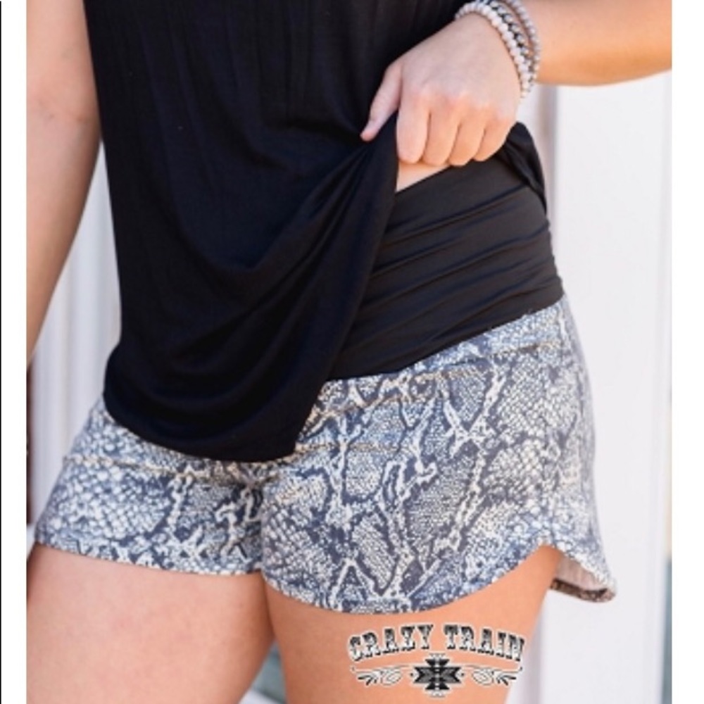 LAST PAIR!!!!Crazy Train snake print shorts